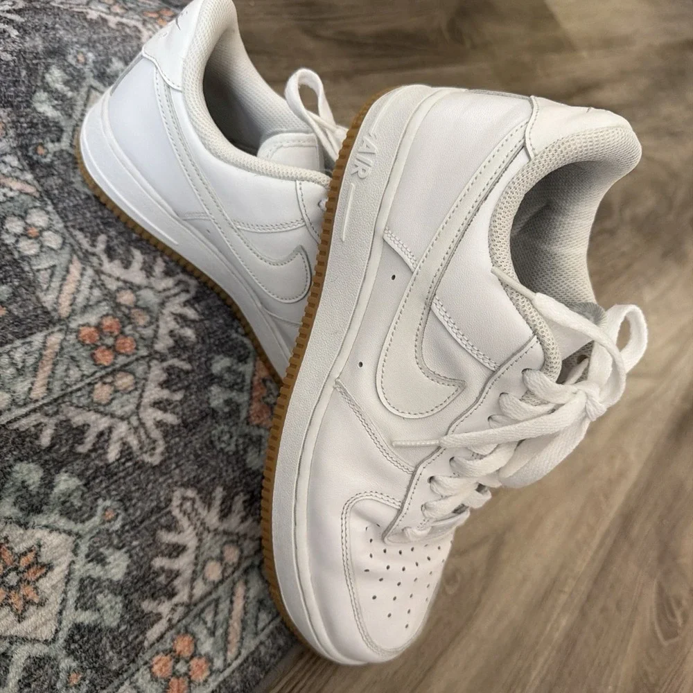 Nike Air Force 1 White Gum Sole- D12739-100 - Men's Size 8